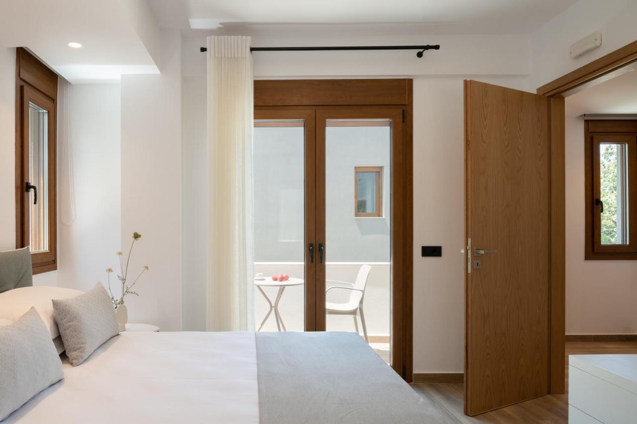 De Light Boutique Villas I II & III - Close To Rethymno, By Thinkvilla Atsipopoulo Exterior photo