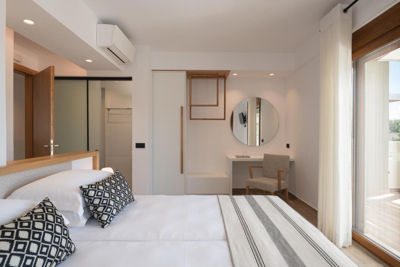 De Light Boutique Villas I II & III - Close To Rethymno, By Thinkvilla Atsipopoulo Exterior photo